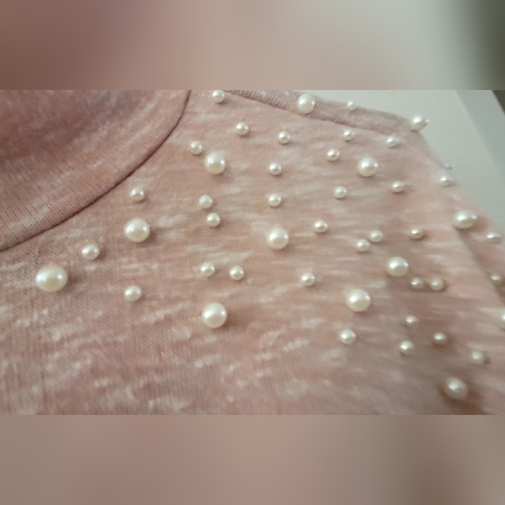 H&M Pink Pearl Beaded Sweater Size M Mock Neck Soft Knit Pullover - Picture 3 of 7